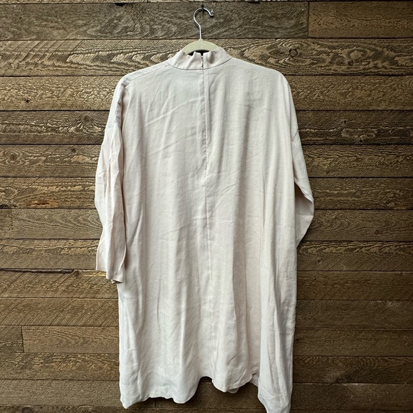 COS Collection of Style Minimalist Oversized Mock Neck Dress – Blush Beige - Picture 5 of 6
